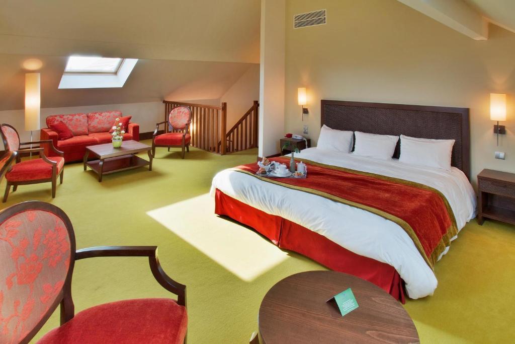 Le Clos Rebillotte Luxeuil-les-Bains Zimmer foto