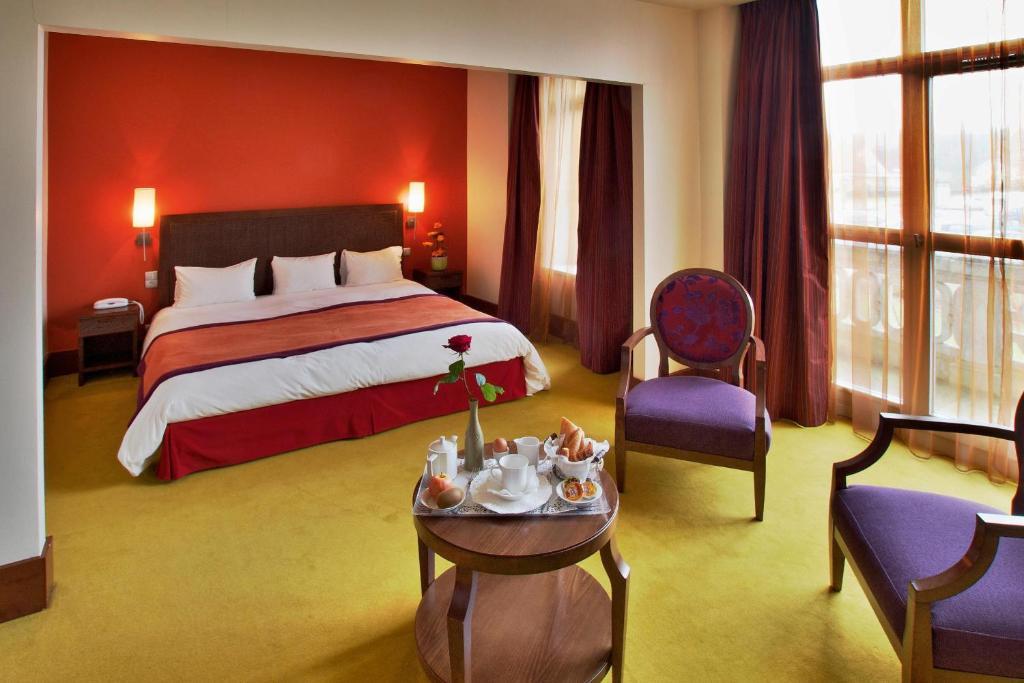 Le Clos Rebillotte Luxeuil-les-Bains Zimmer foto